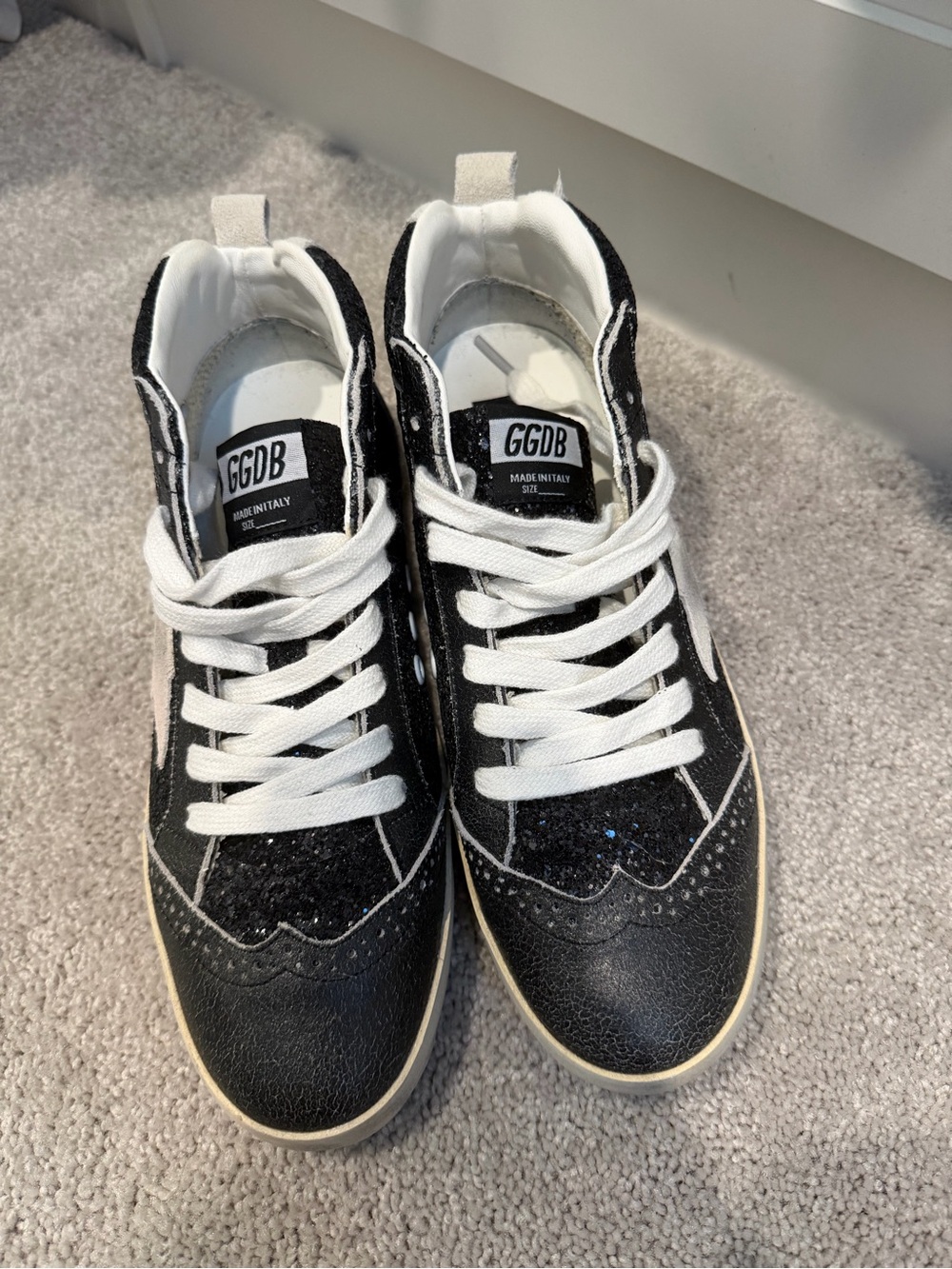 Golden Goose Black Glitter Mid-Top Sneakers with White Star - Picture 2 of 2